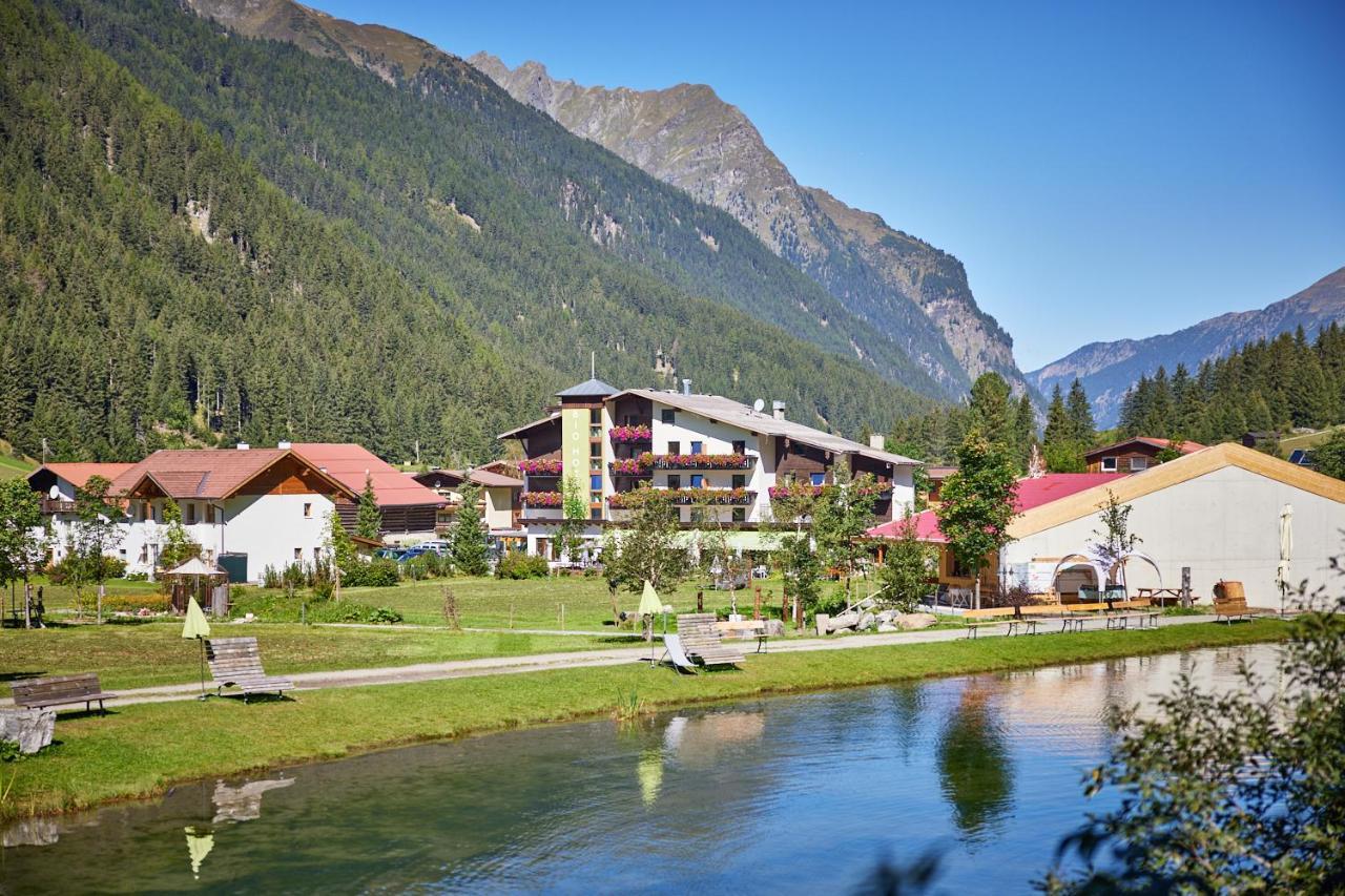 Bio Hotel Stillebach Sankt Leonhard im Pitztal Buitenkant foto